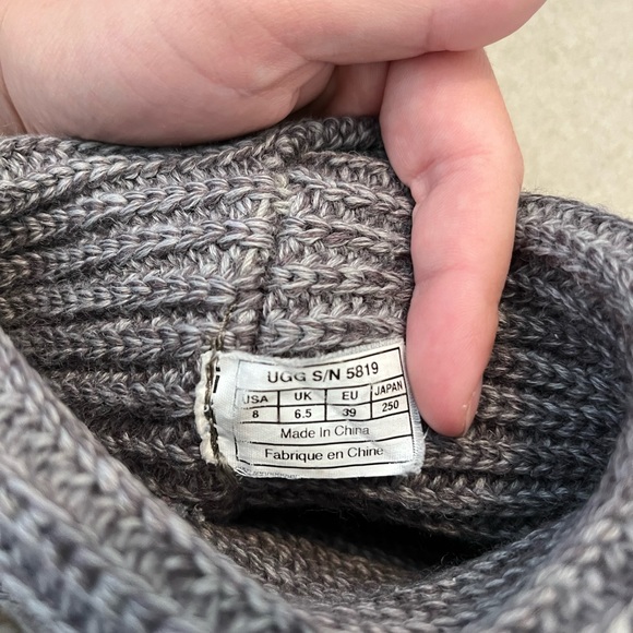 Ugg boots - Picture 4 of 8